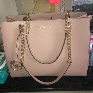 NWT purse